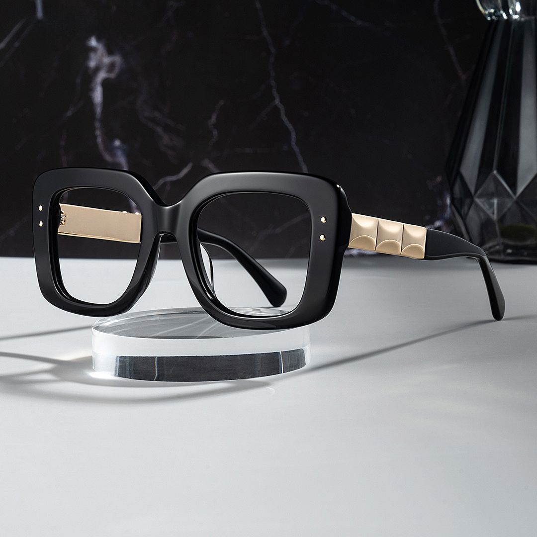 Yary Square Black mixed Glasses