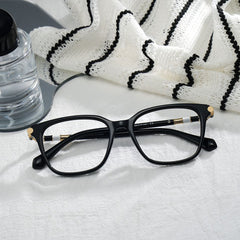 Delilah Square Black mixed Glasses